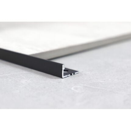 BAT-L Shape Angle-4mm-Aluminium-Black-3 m Length